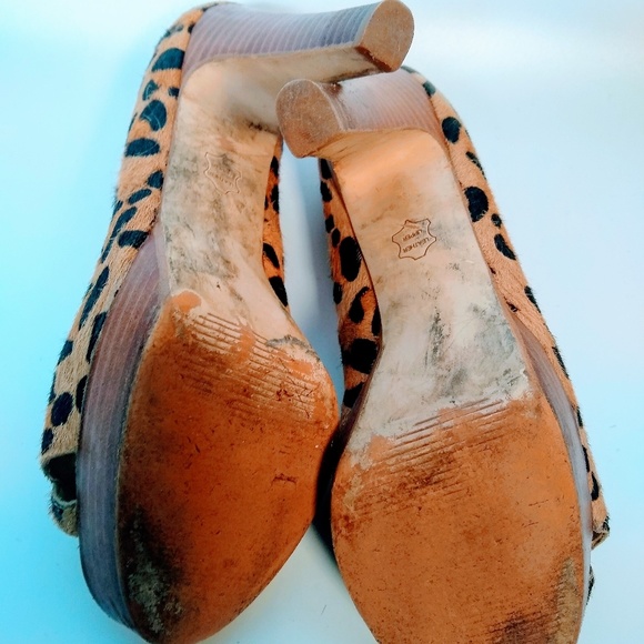 Cheetah print Steve Madden heels! - Picture 2 of 8